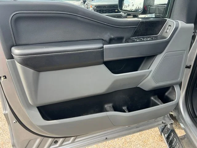 Used 2021 Silver Ford XLT image 13