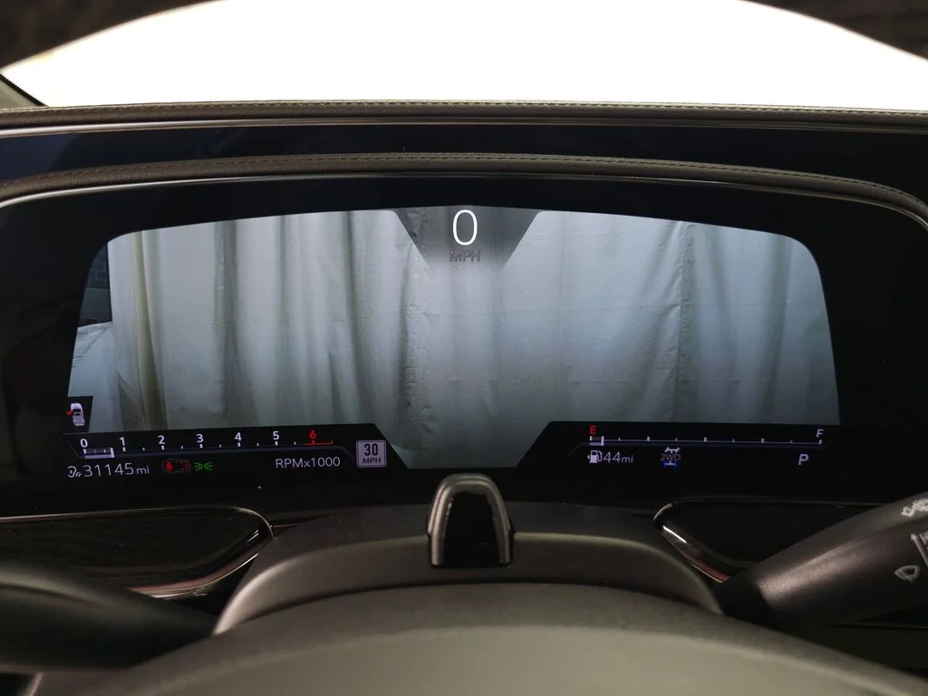 Used 2024 White Cadillac Premium Luxury image 25
