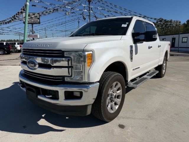2017 Ford F-250 Lariat 4x4 Crew Cab 6-3/4' Box's photo