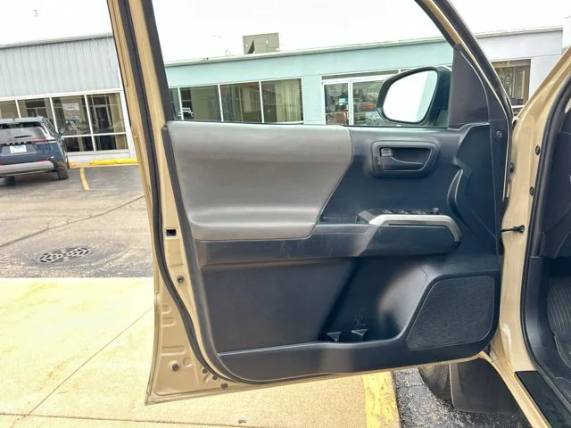 Used 2019 Quicksand Toyota SR5 image 23