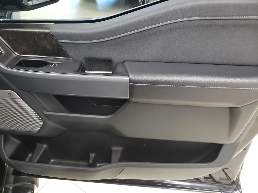 Used 2021 Black Ford Lariat image 20