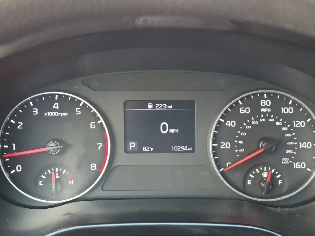 Used 2023 Black Kia LX image 14