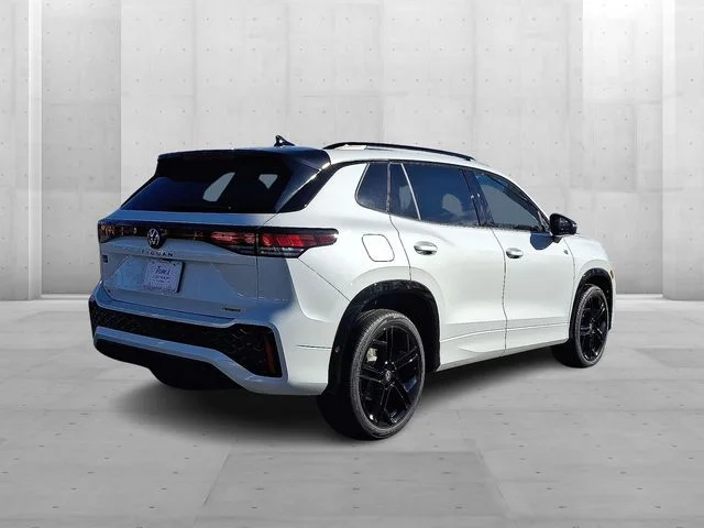 New 2026 White/off-white Volkswagen 2.0T SE R-Line Black image 4