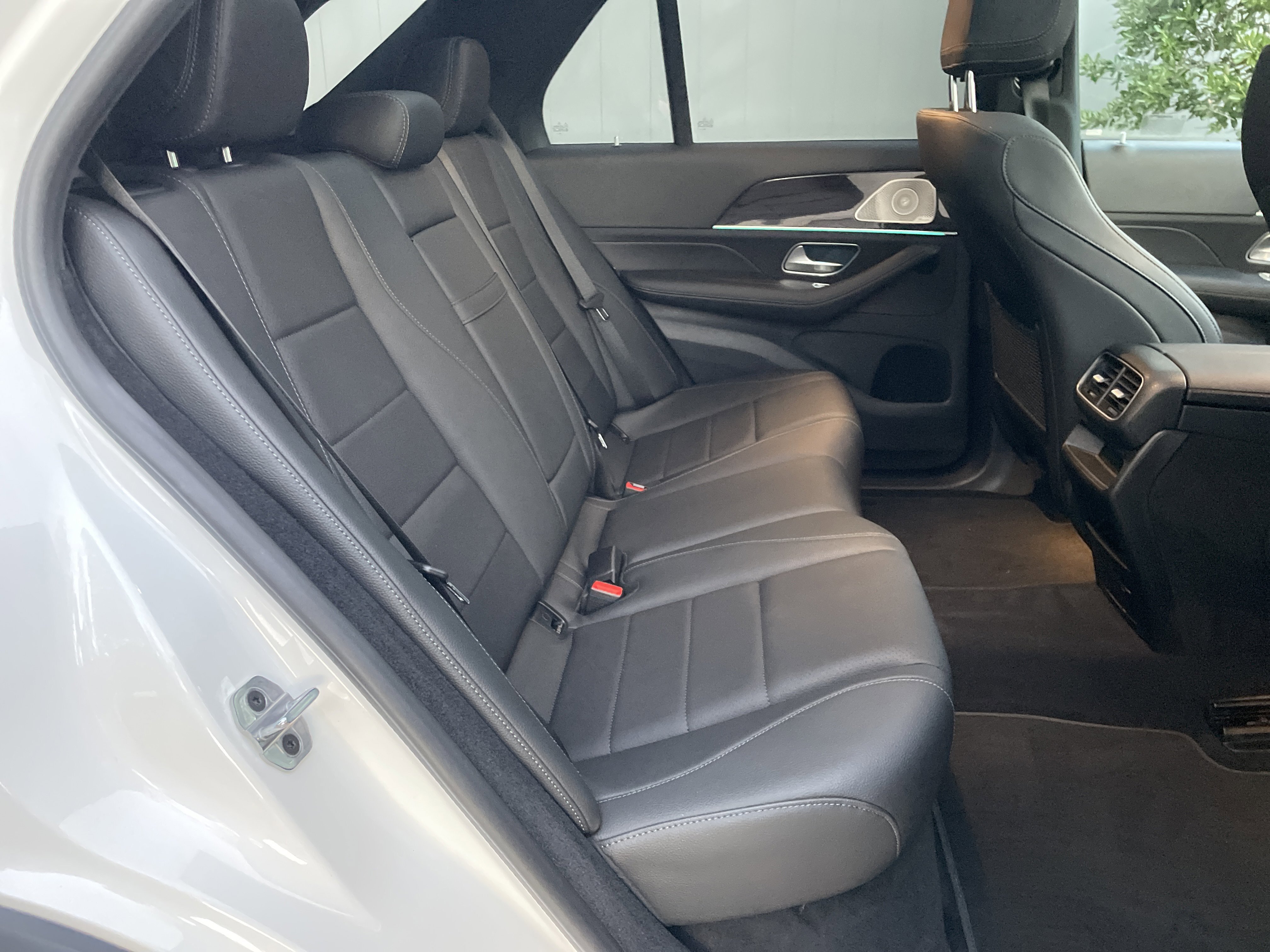 Certified Used 2023 Polar White Mercedes-Benz GLE 350 SUV image 43