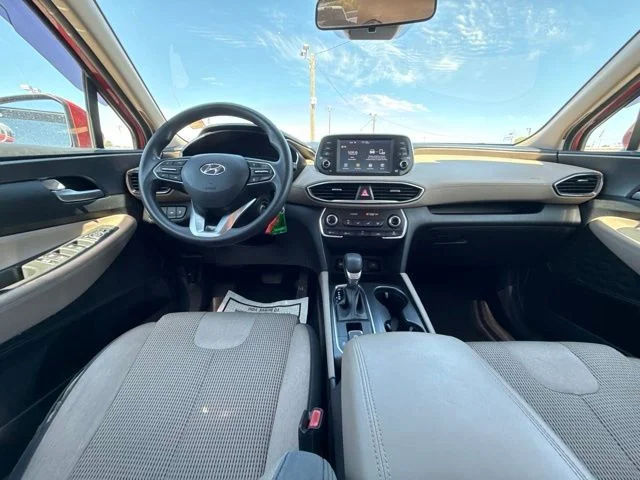 Used 2019 Red Hyundai SE image 28