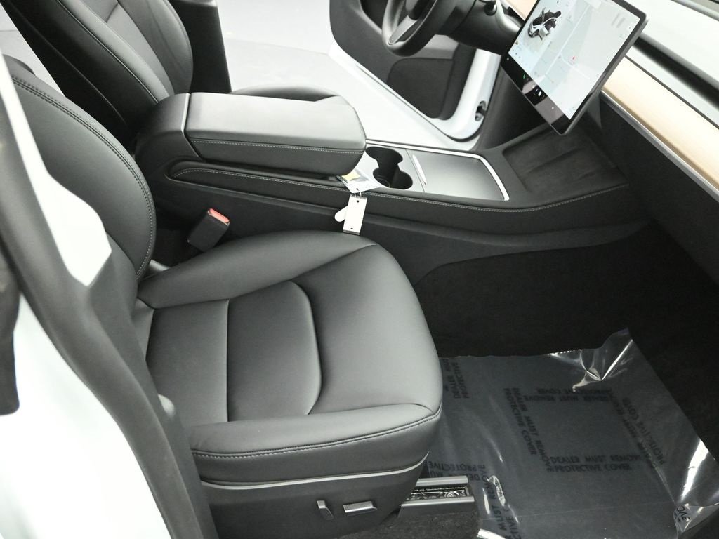 2023 TESLA MODEL Y - Image 24