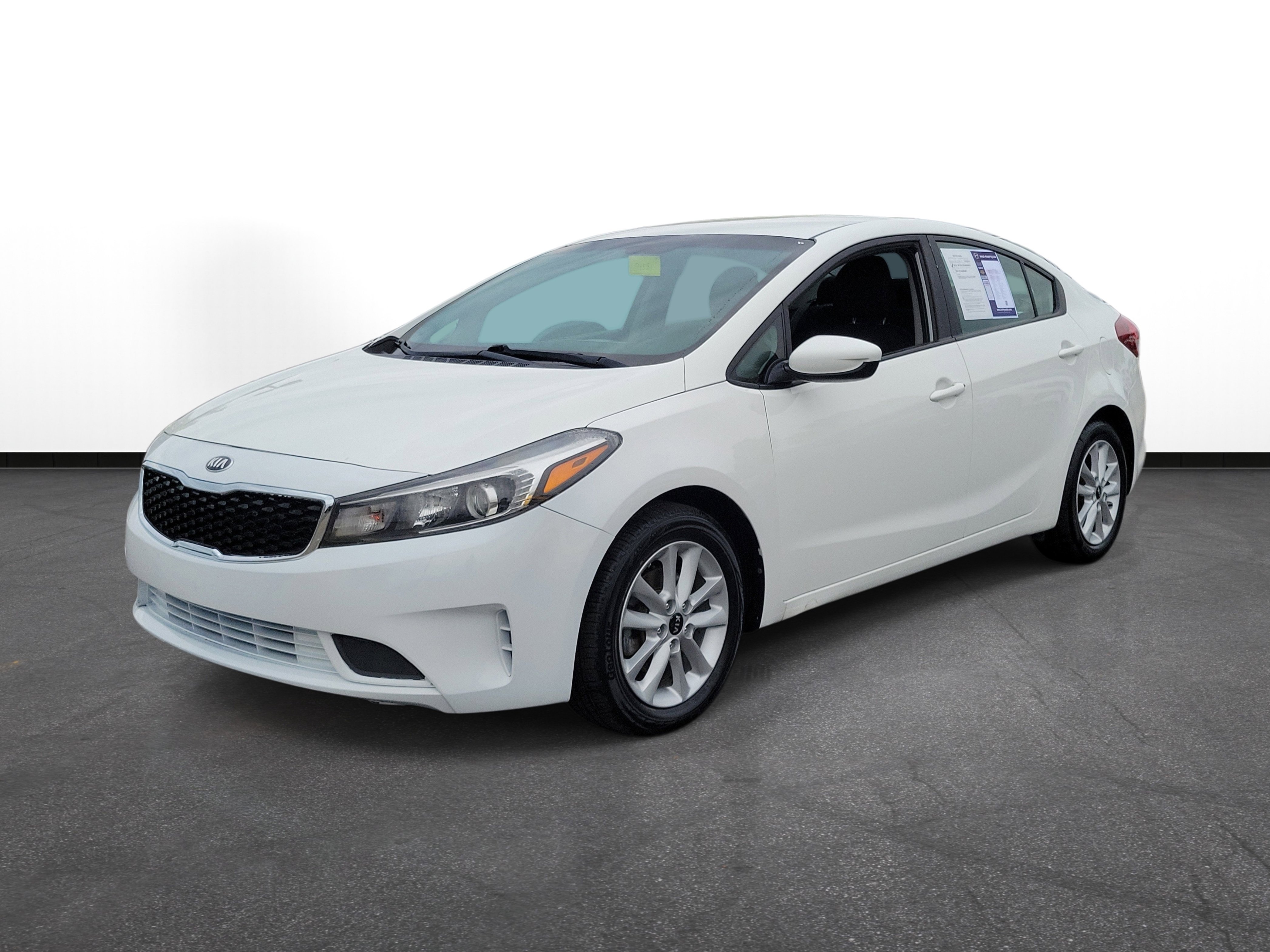 Used 2017 Kia Forte S with VIN 3KPFL4A70HE014052 for sale in Vandalia, OH
