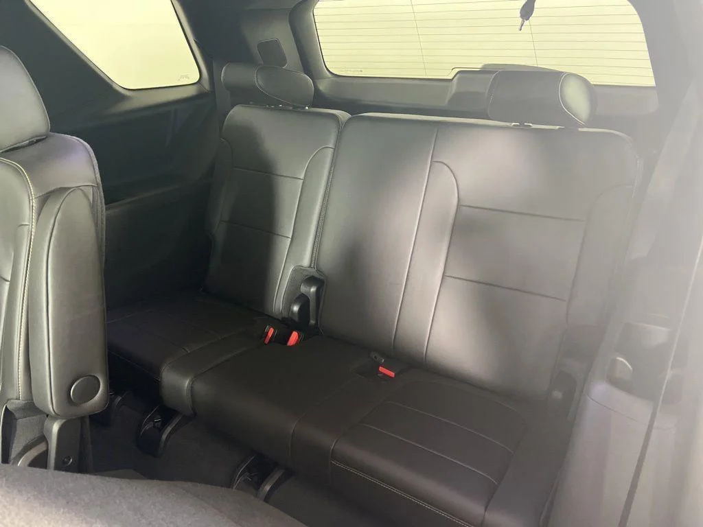 Used 2023 Sterling Gray Metallic Chevrolet LT Leather image 22