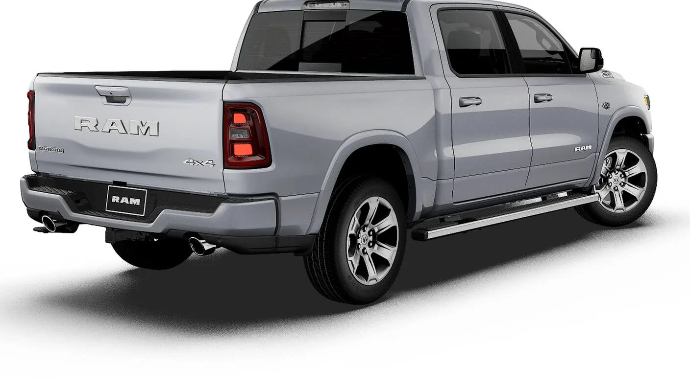 New 2027 Silver Zynith Exterior Paint RAM Big Horn/Lone Star image 2