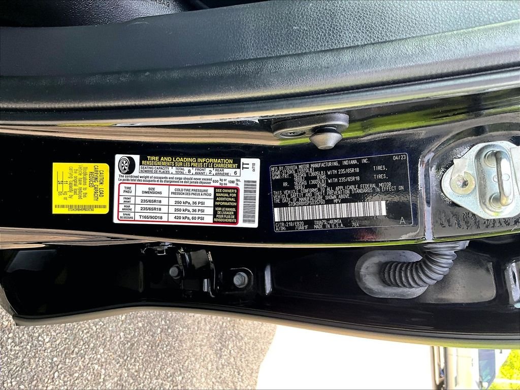 Used 2023 Black Toyota XLE image 36