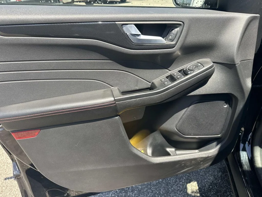 Used 2025 Black Ford ST-Line Select image 17