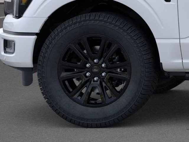 New 2026 Star White Metallic Tri-Coat Ford Platinum® image 19