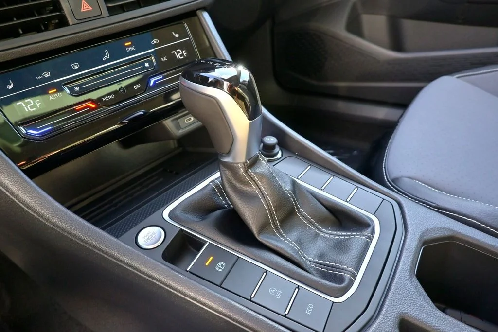 2026 Volkswagen Jetta SE - Photo 22