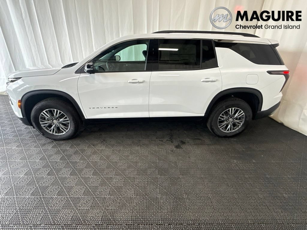 2027 Chevrolet Traverse LT - Photo 29