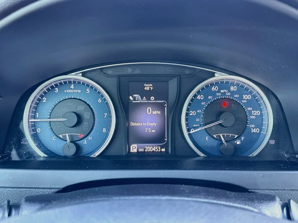 Used 2017 Celestial Silver Metallic Toyota LE image 21