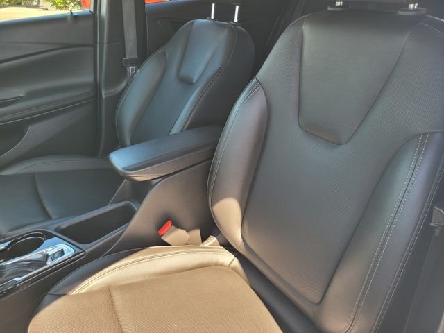 Used 2024 White Buick Sport Touring image 13