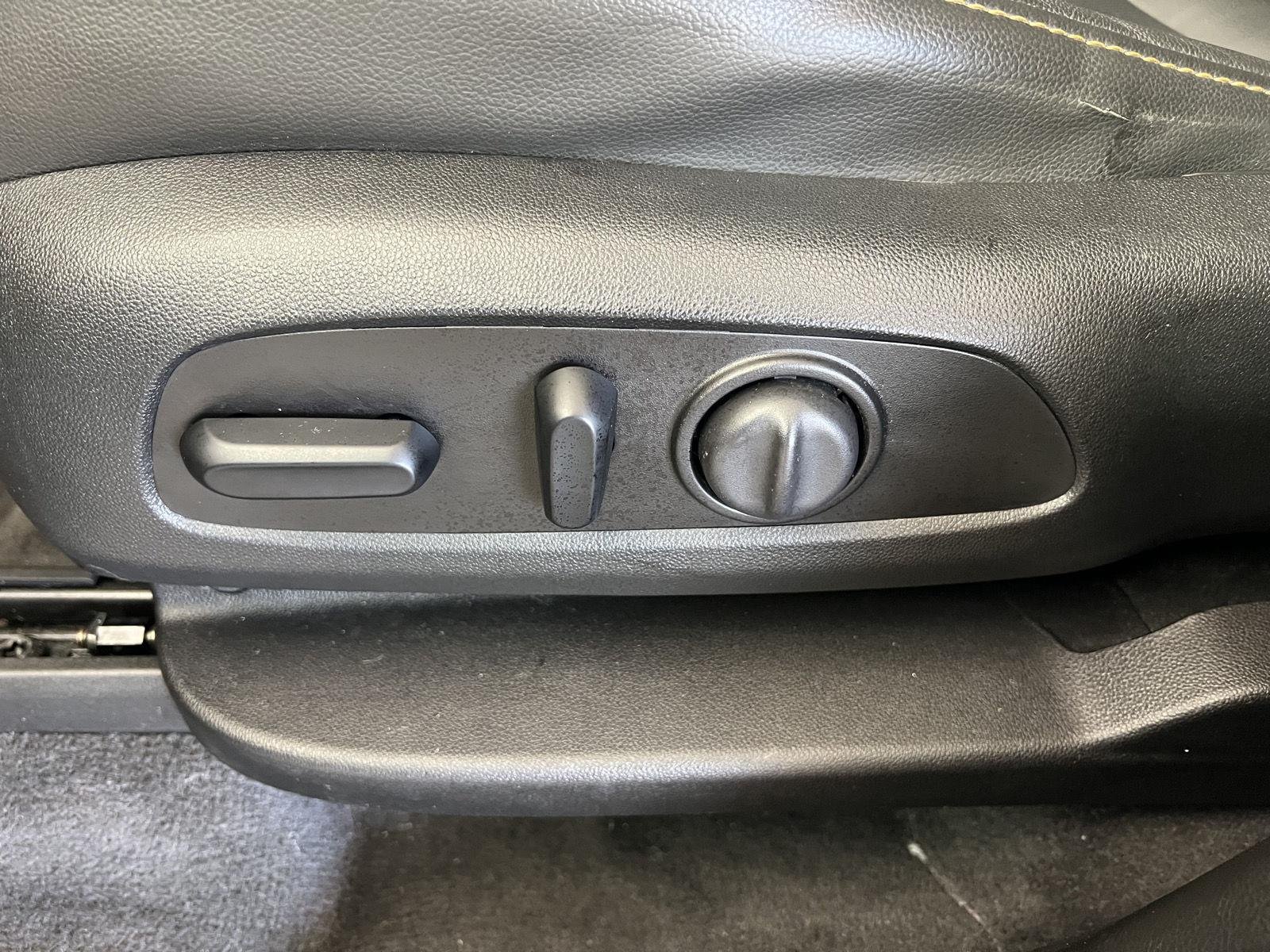 Used 2020 Mosaic Black Metallic Chevrolet Premier image 12