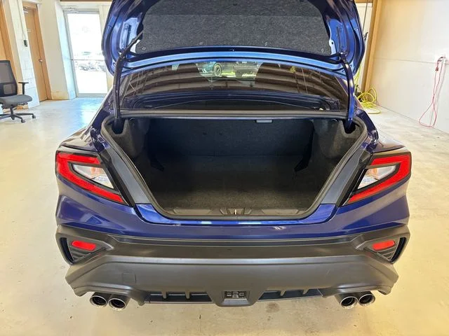 Used 2022 Blue Subaru Premium image 23