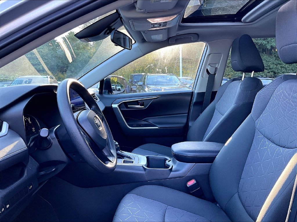 Used 2023 Silver Toyota XLE image 4