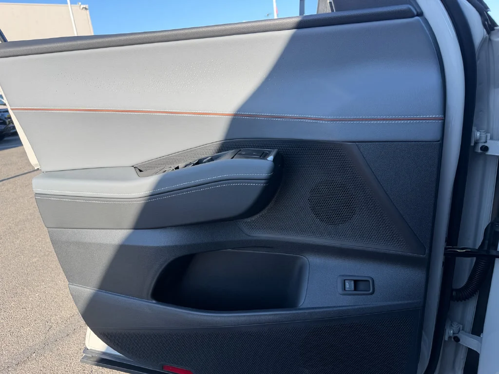 New 2027  Volkswagen SEL Premium R-Line image 15