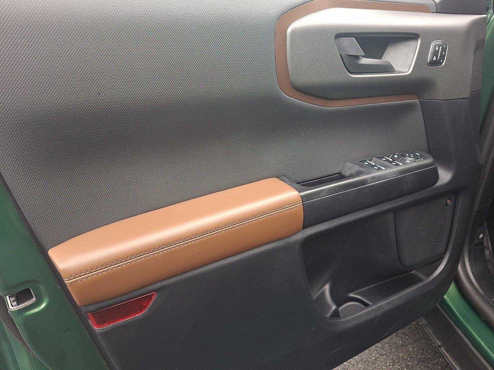 Used 2025 Eruption Green Metallic Ford Outer Banks image 12