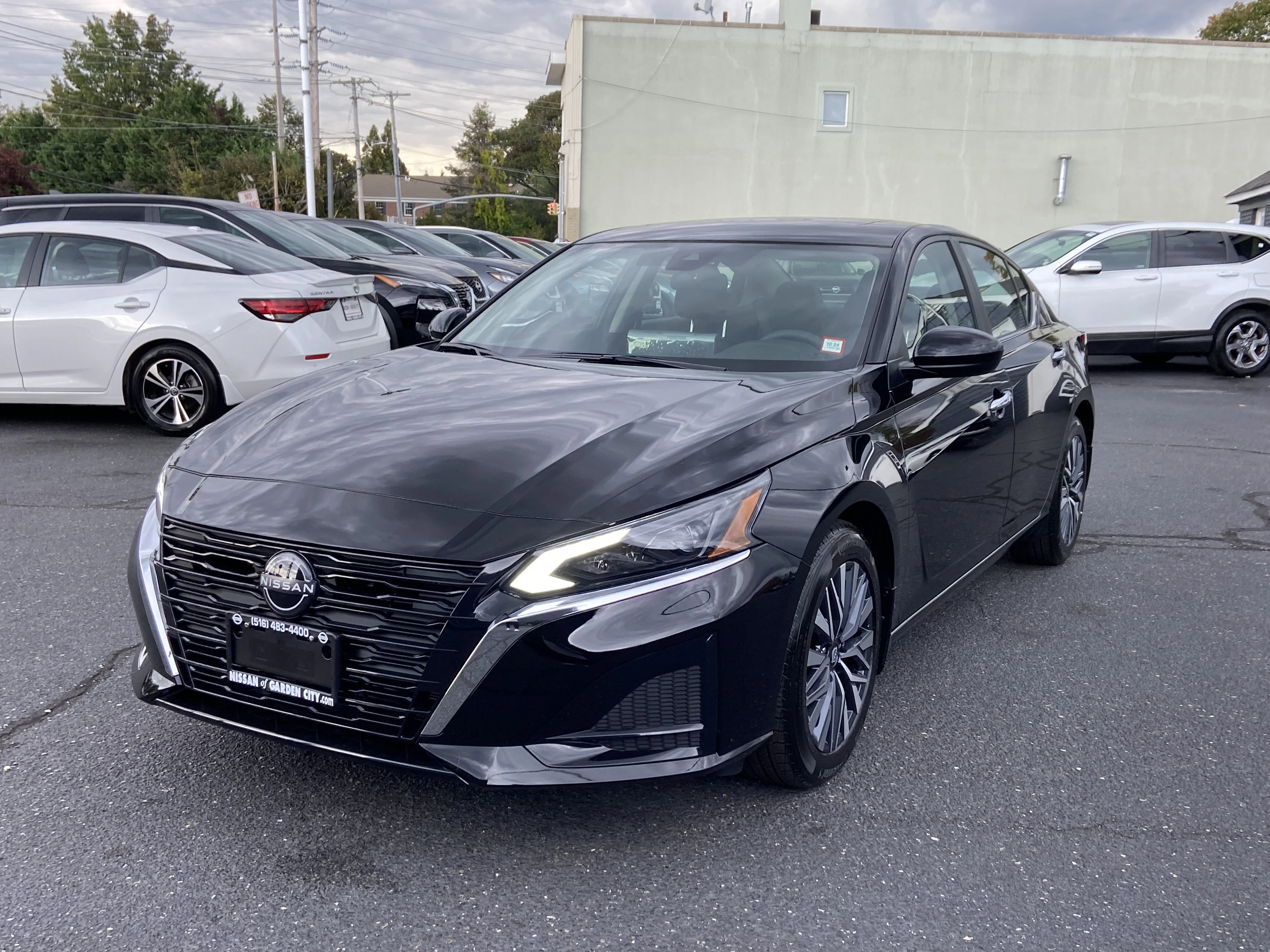New 2025 Super Black Nissan SV image 7