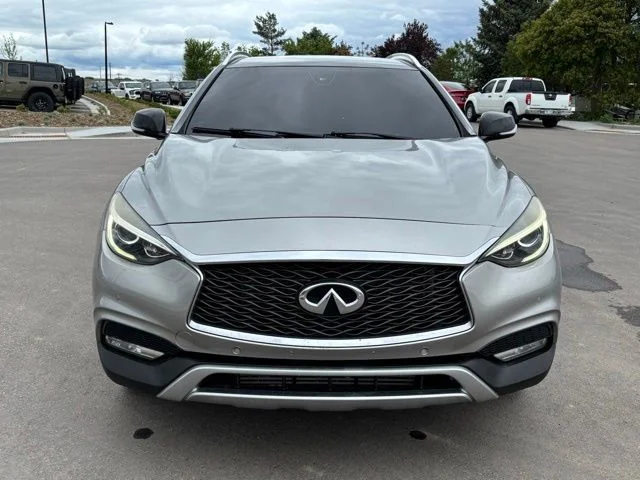 Used 2017 Silver INFINITI Premium image 9