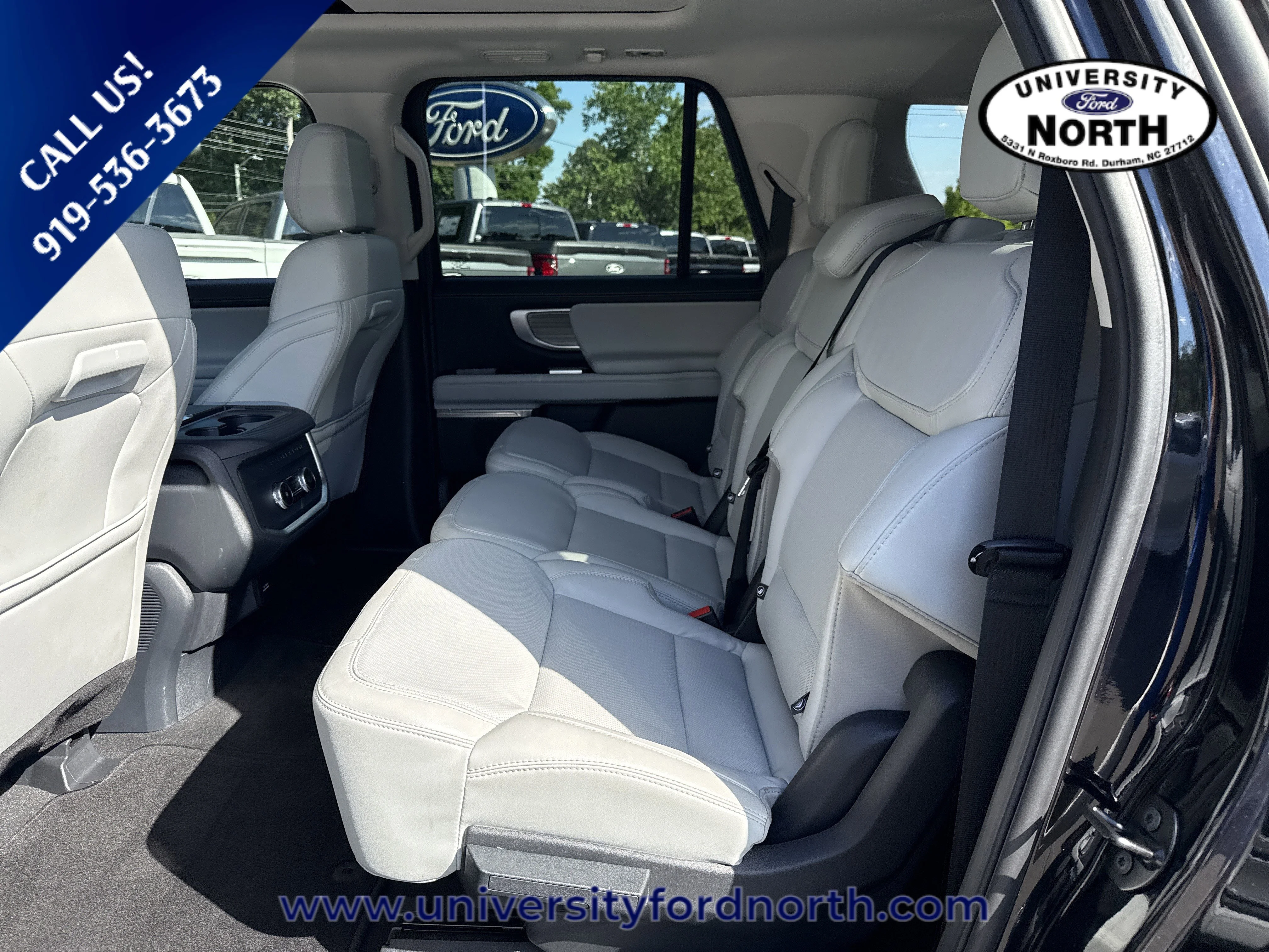 Used 2025 Agate Black Metallic Ford Platinum image 38
