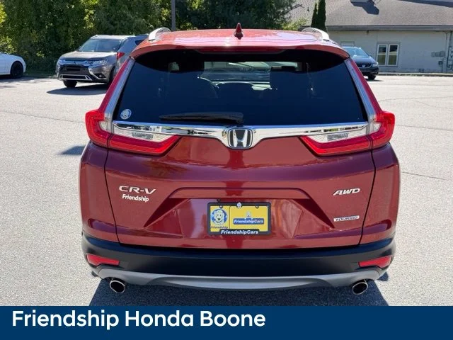 Used 2019 Red Honda Touring image 6