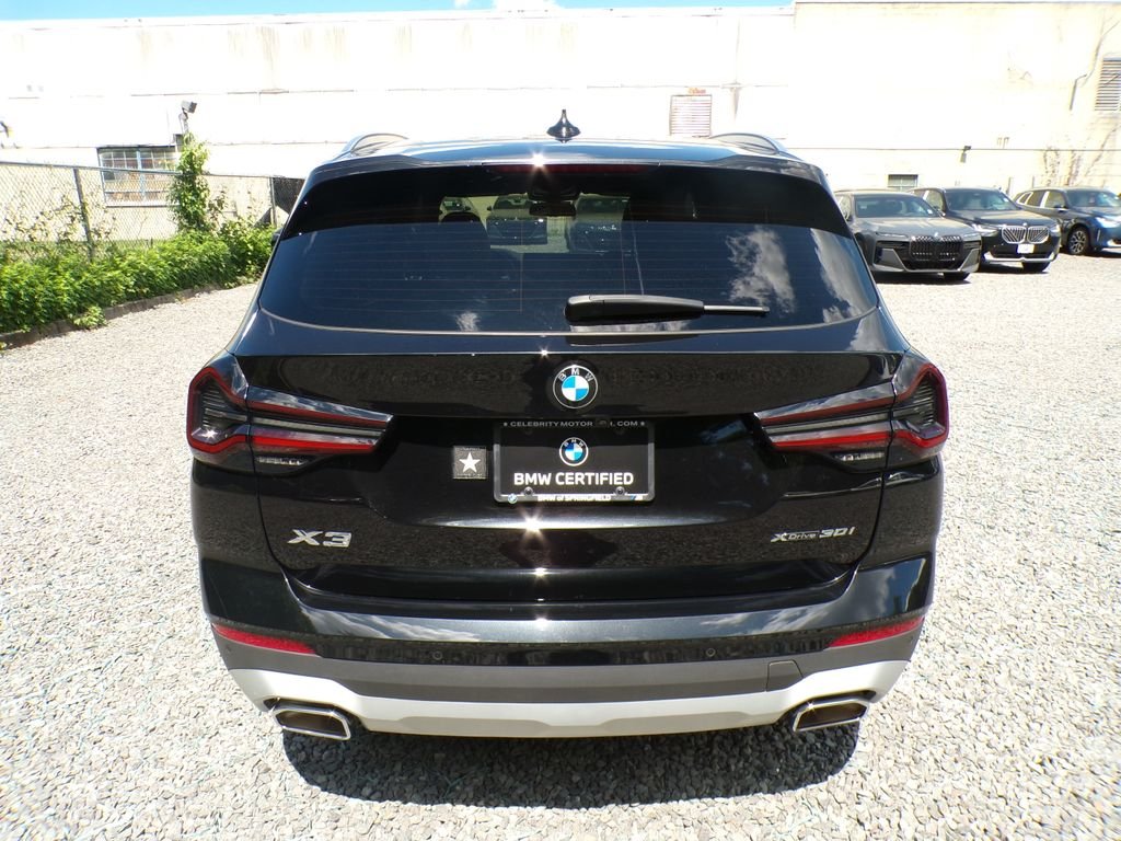 Certified Used 2023 Black Sapphire Metallic BMW xDrive30i image 4