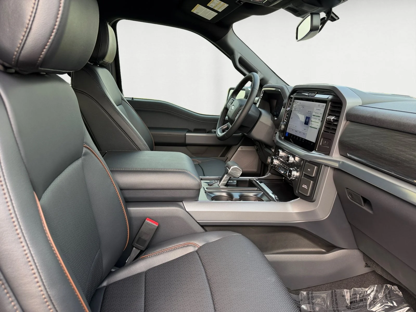 New 2026 Marsh Gray Ford LARIAT image 15