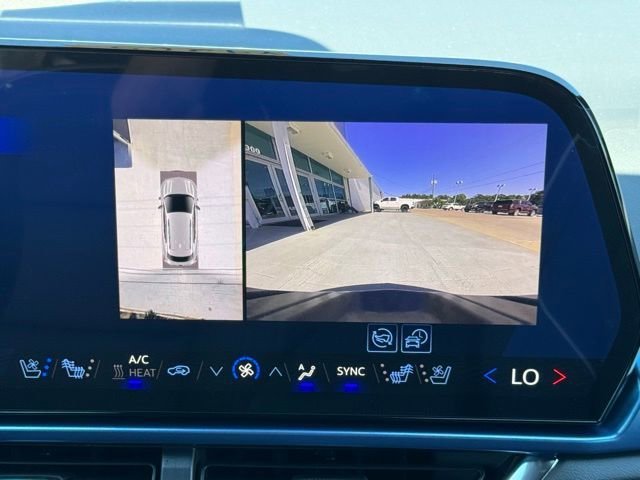 2025 Chevrolet Equinox EV 1LT - Photo 30