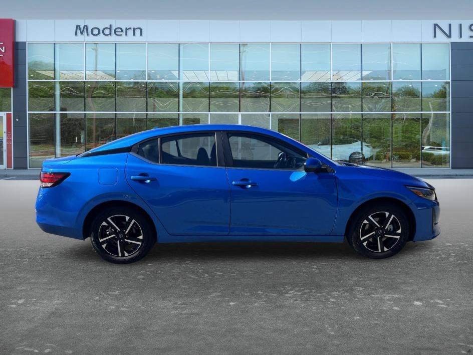 Used 2025 Electric Blue Metallic Nissan SV image 4