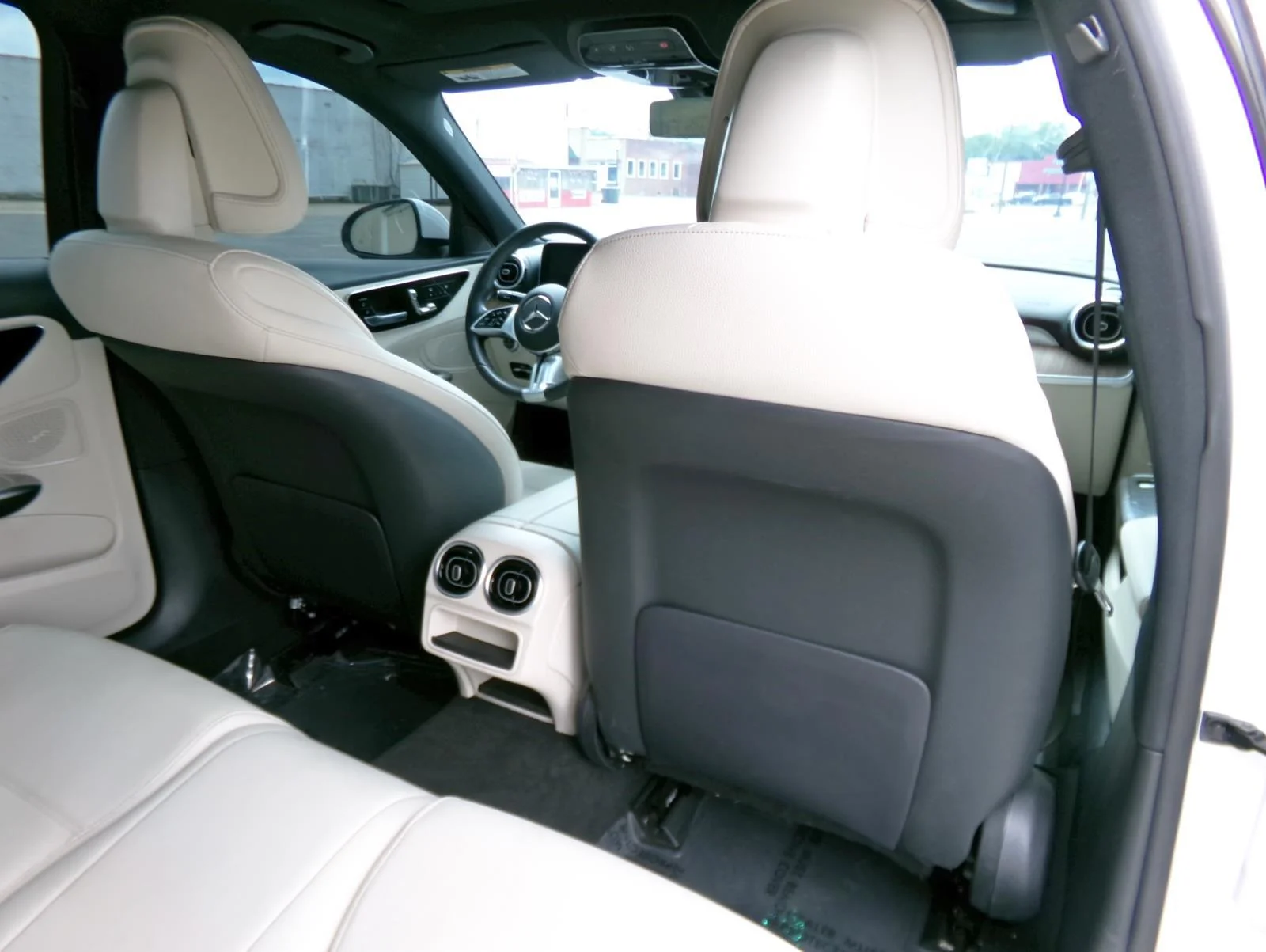 2024 Mercedes-Benz C-Class Sedan C 300 - Photo 15