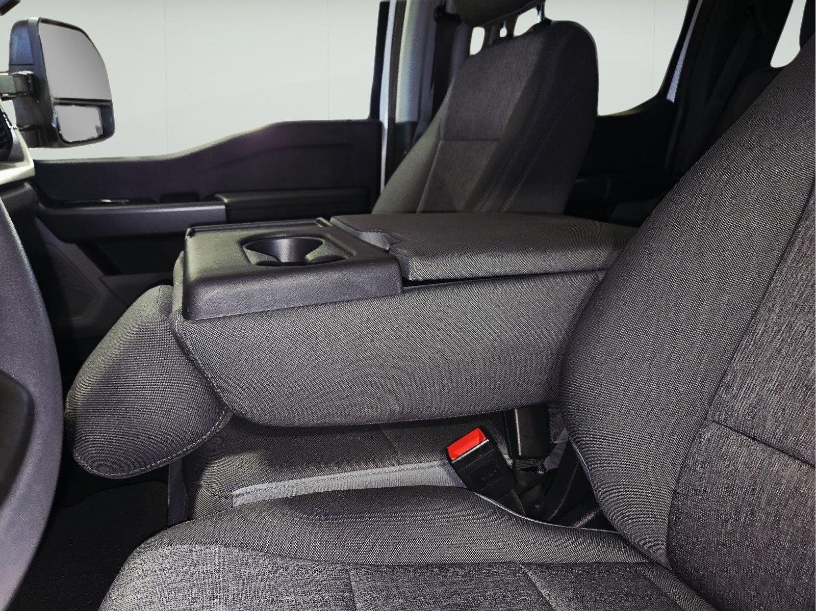 New 2026 Oxford White Ford F-250® XL image 59