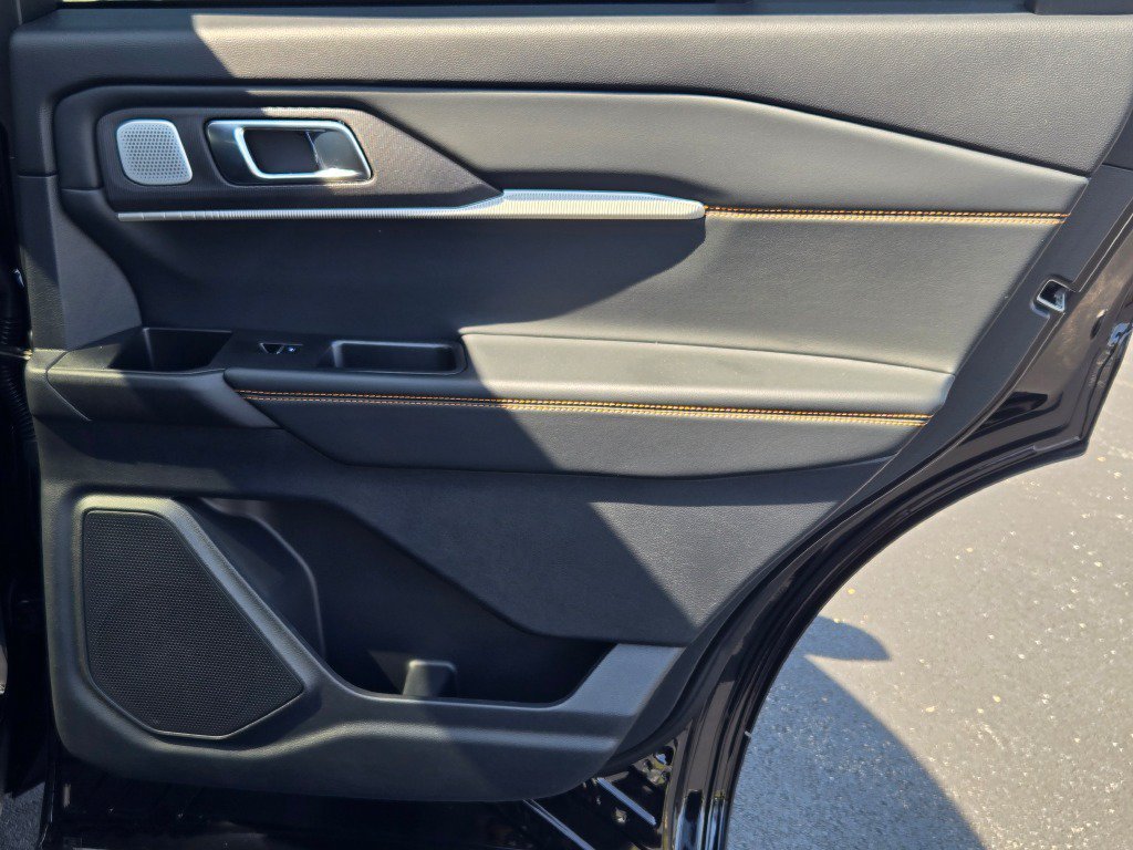 New 2026 Agate Black Metallic Ford Tremor® image 11