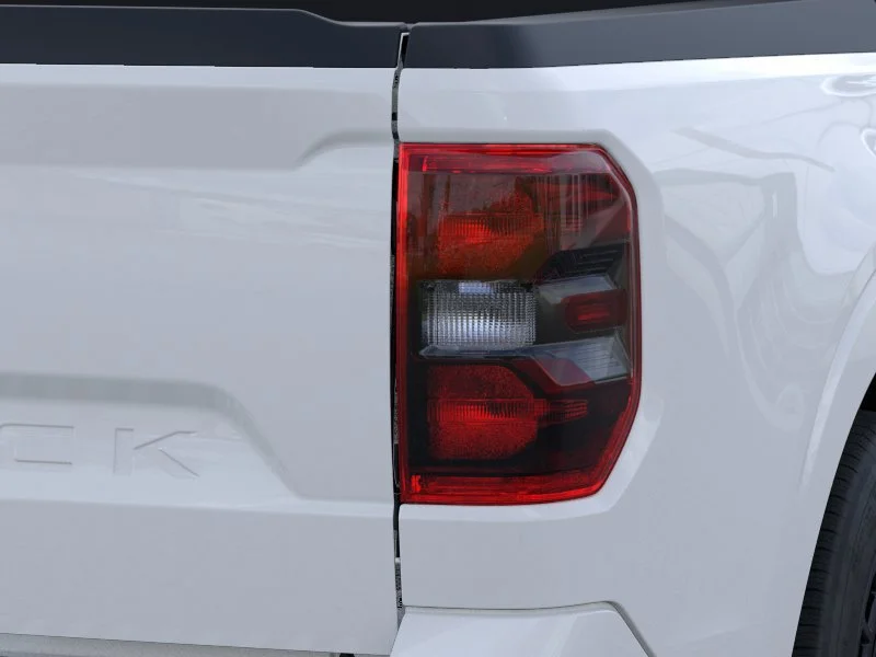 New 2025 Oxford White Ford Lobo High image 21