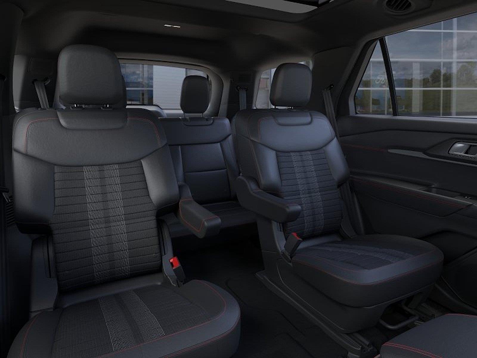 2026 Ford Explorer ST-Line - Photo 11