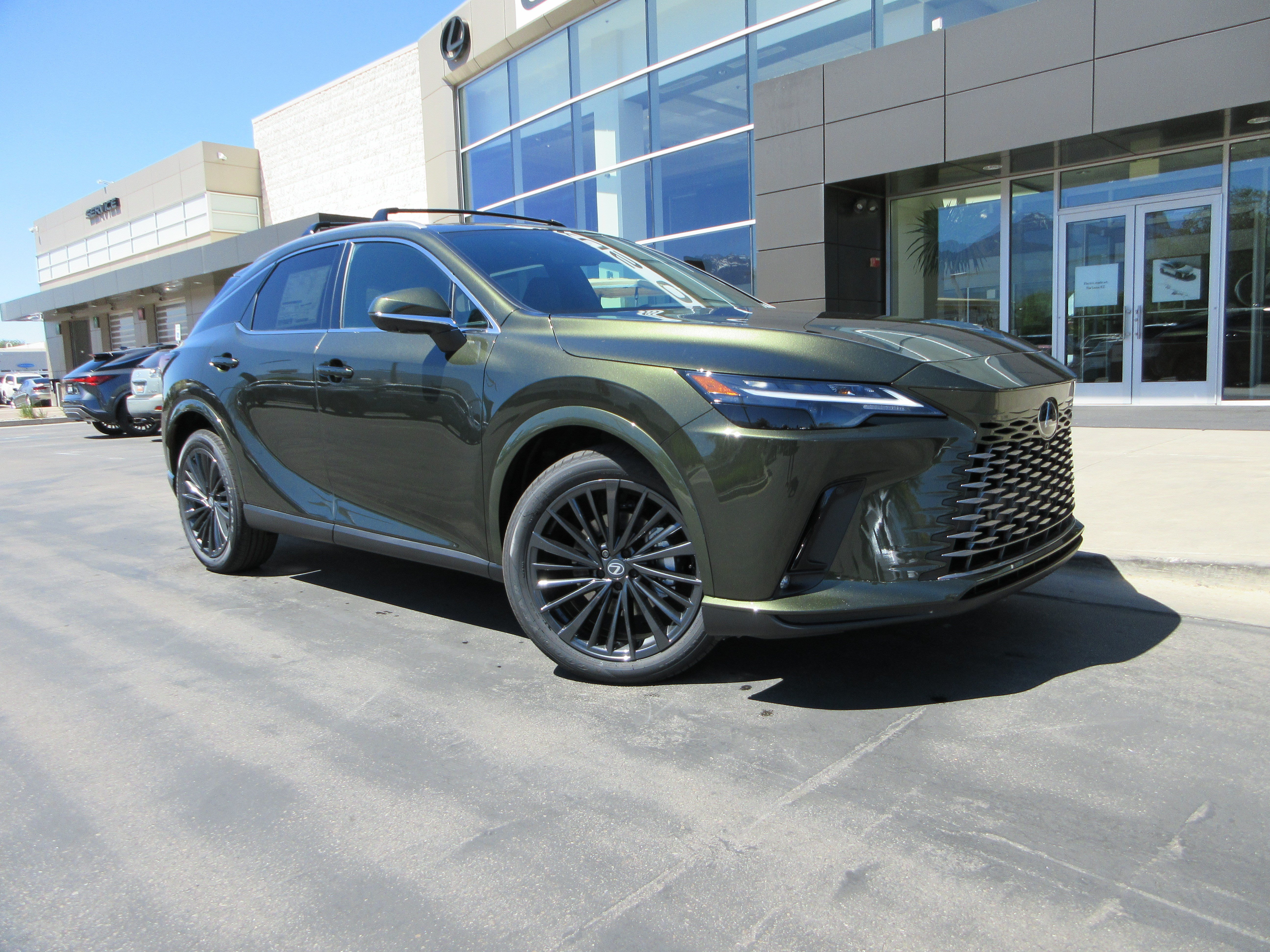 New 2026 Nori Green Pearl Lexus PREMIUM image 13