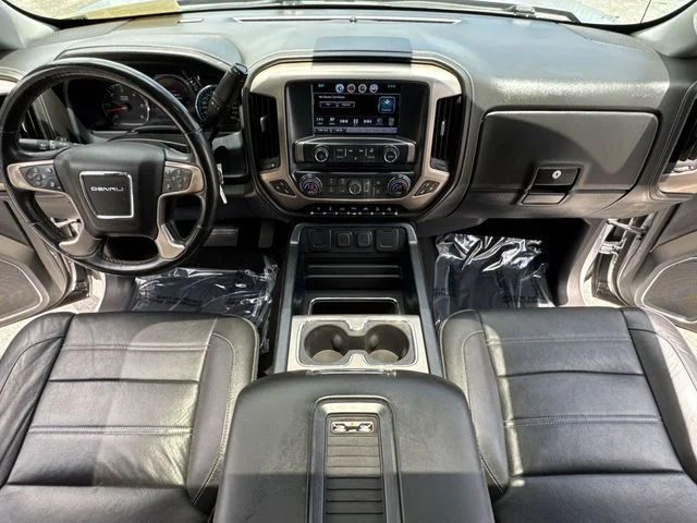 Used 2017 Silver GMC Denali image 9