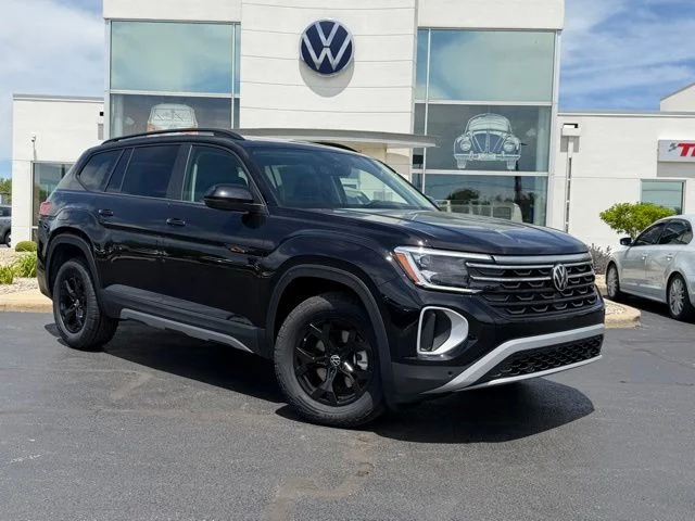 New 2026 Black Volkswagen 2.0T Peak Edition image 1