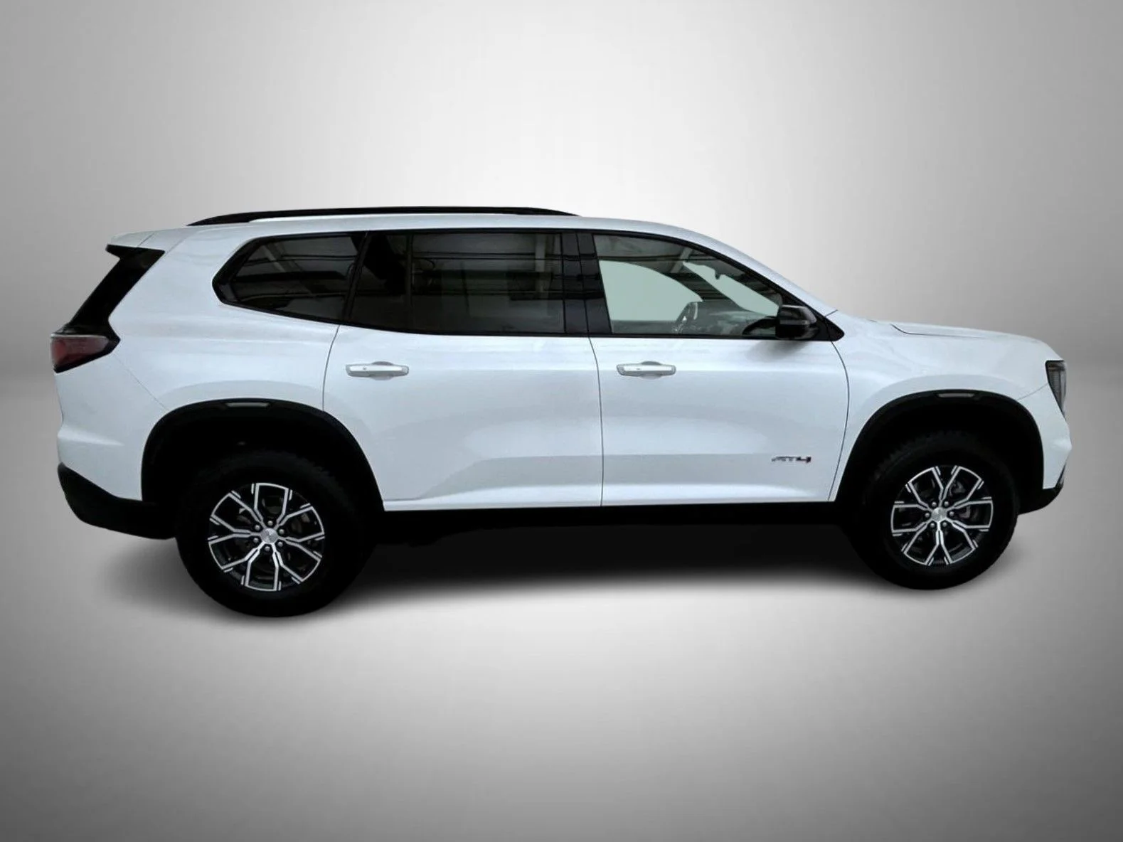 Used 2025 White GMC AT4 image 4