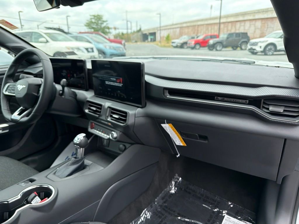 New 2026 Oxford White Ford EcoBoost® Fastback image 21