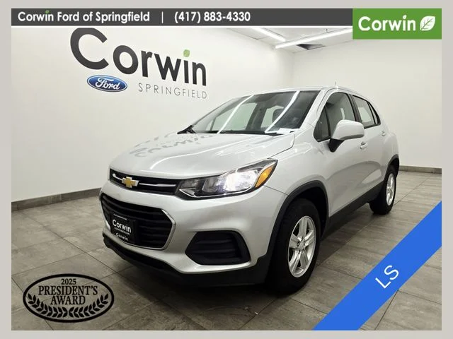 2018 Chevrolet Trax LS AWD's photo