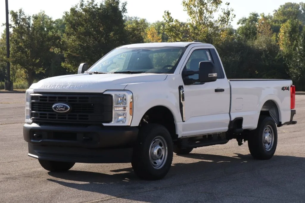 New 2026 Oxford White Ford F-250® XL image 3