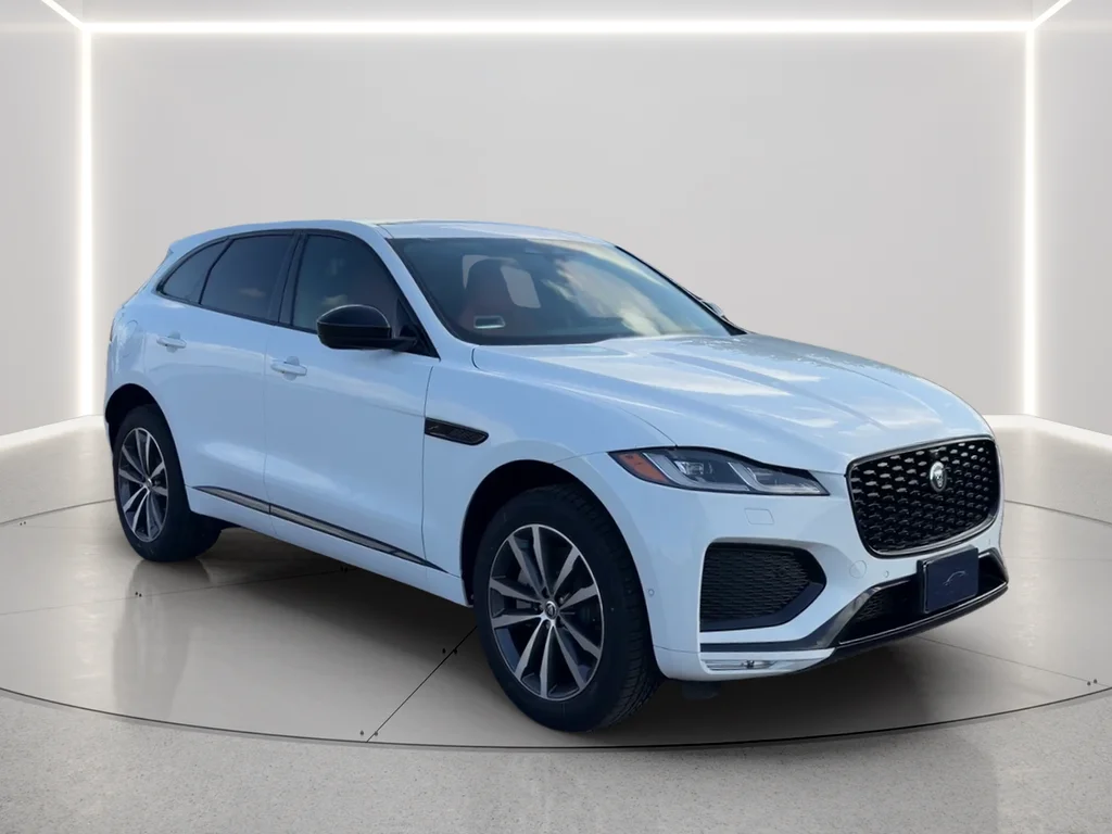 New 2026 Fuji White Jaguar P250 R-Dynamic S image 3