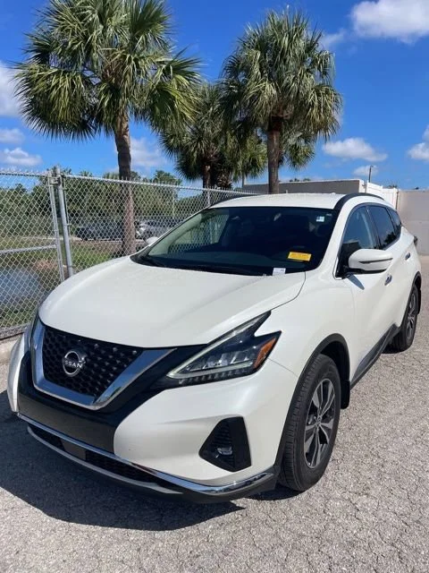 2023 Nissan Murano SV FWD's photo