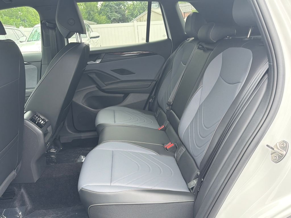 New 2026  Volkswagen 2.0T SE R-Line Black image 23