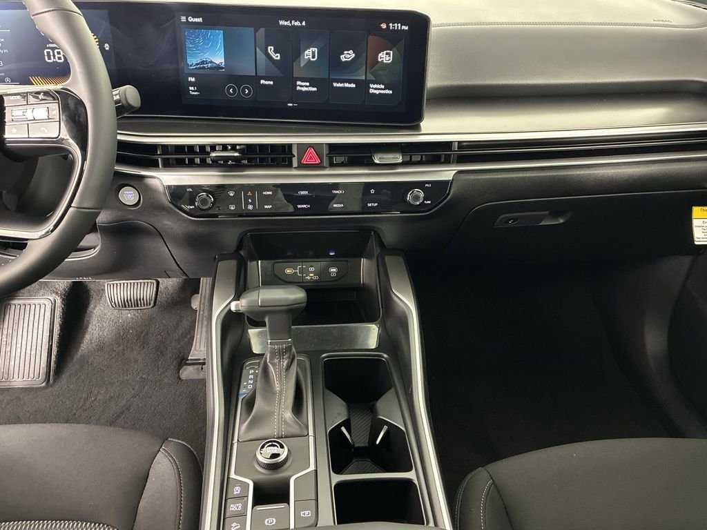 New 2026 Glacial White Pearl Kia LX image 25