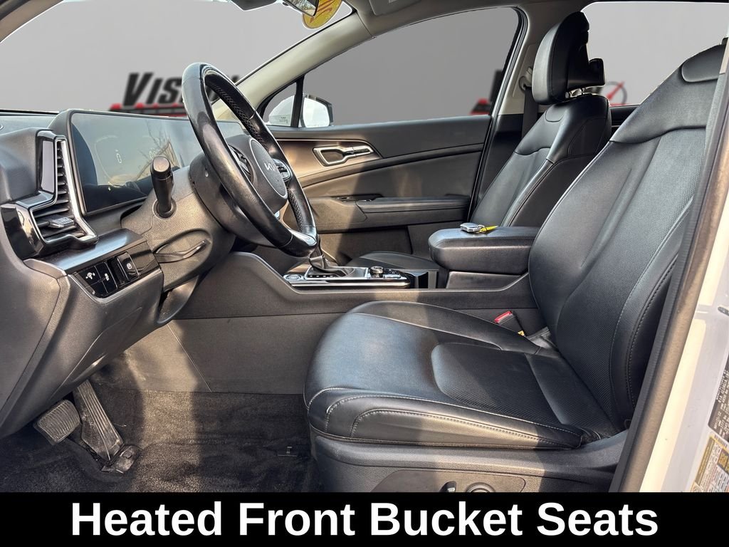 Used 2023 White Kia EX image 10